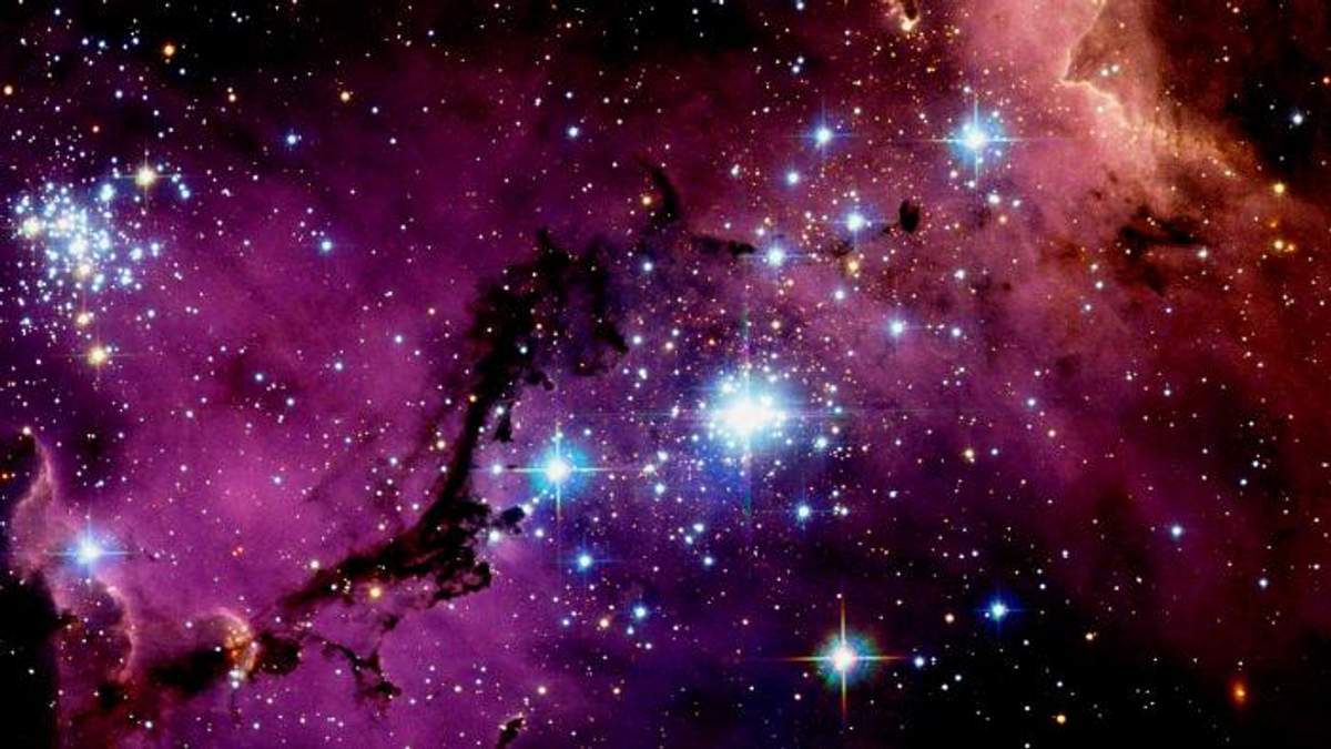 NASA показало столкновение двух галактик NASA показало столкновение двух галактик