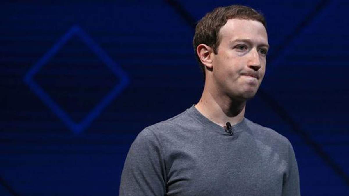Інвестори вимагають відставки Цукерберга через скандал навколо Facebook Інвестори вимагають відставки Цукерберга через скандал навколо Facebook