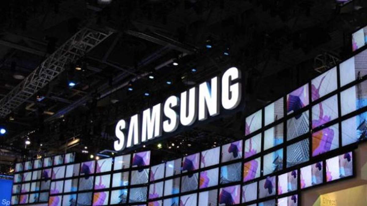 Samsung случайно увеличила доходы своих сотрудников на 5 миллиардов гривен Samsung случайно увеличила доходы своих сотрудников на 5 миллиардов гривен