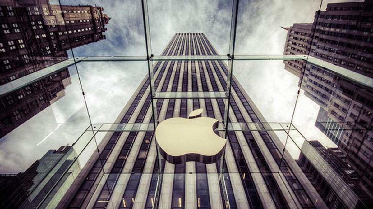 Apple выпустит бюджетную линейку iPhone в 2018 году Apple выпустит бюджетную линейку iPhone в 2018 году
