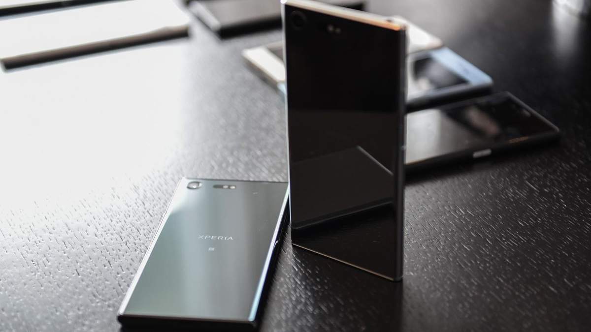 Sony Xperia XZ2 Premium Sony Xperia XZ2 Premium