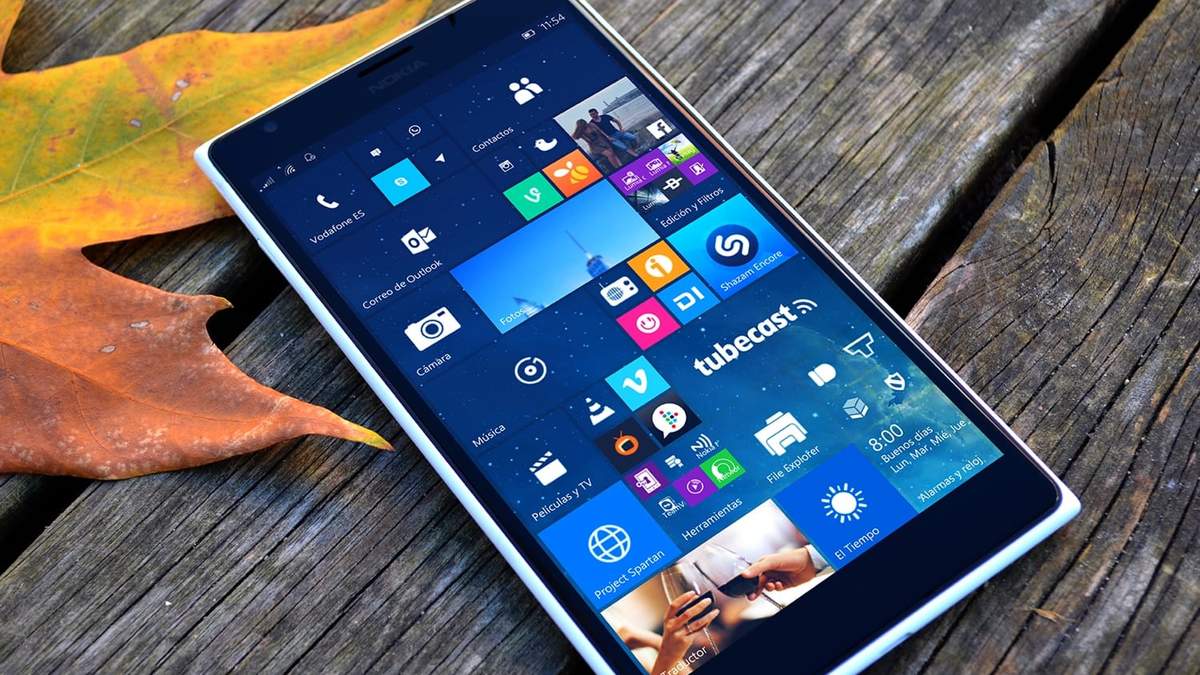 На смартфонах Huawei появится полноценная Windows 10 На смартфонах Huawei появится полноценная Windows 10