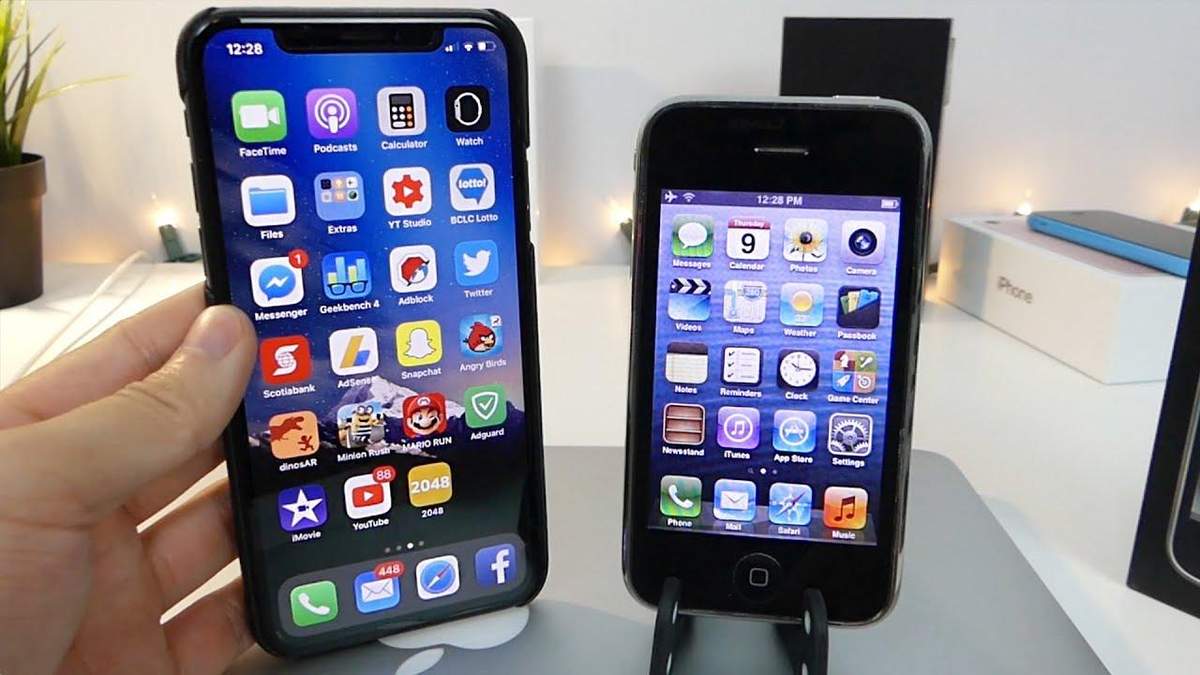Сравнение iPhone X с iPhone 3GS Сравнение iPhone X с iPhone 3GS