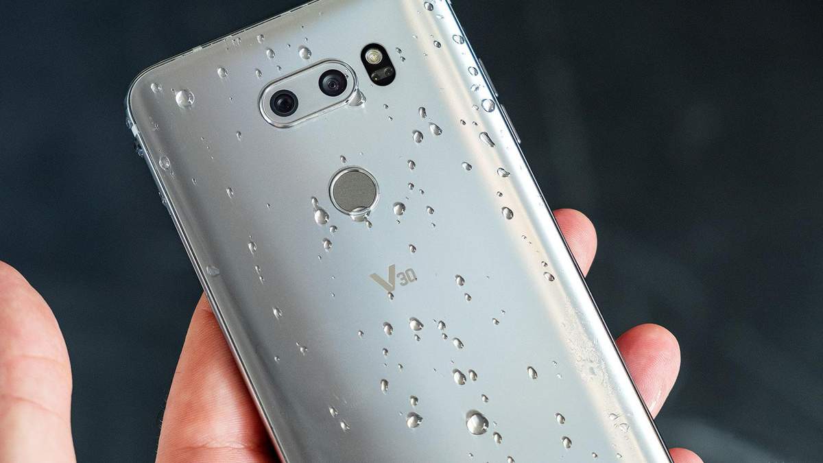Попередня модель флагманського смартфону – LG V30 Попередня модель флагманського смартфону – LG V30