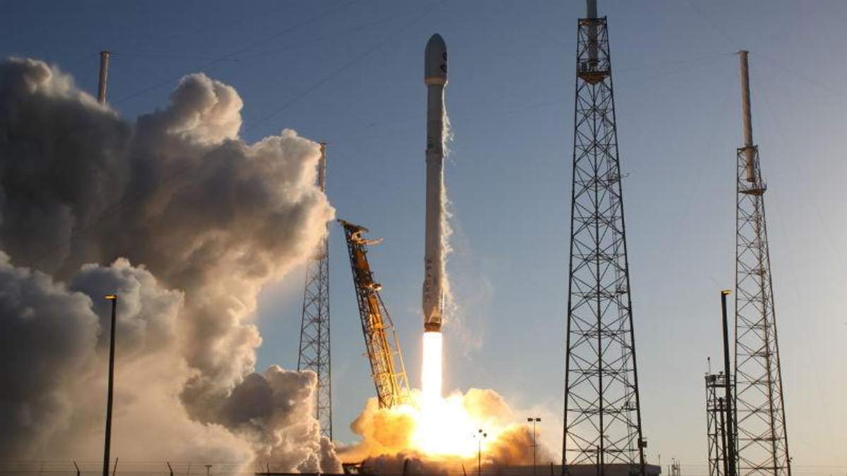 Запуск ракети Falcon 9 Запуск ракети Falcon 9
