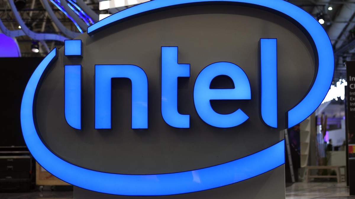 Intel назвала причину нехватки 14-нанометровых процессоров Intel назвала причину нехватки 14-нанометровых процессоров