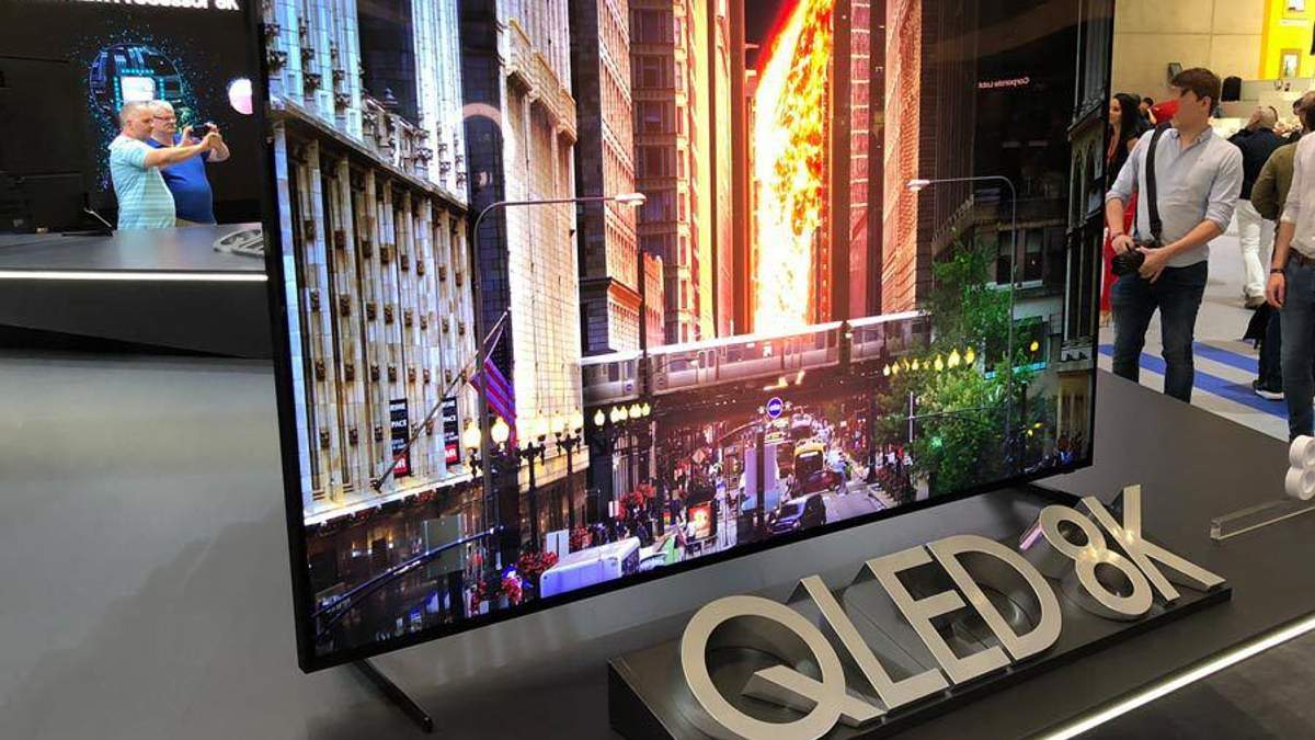 QLED-телевизор Q900R от Samsung QLED-телевизор Q900R от Samsung