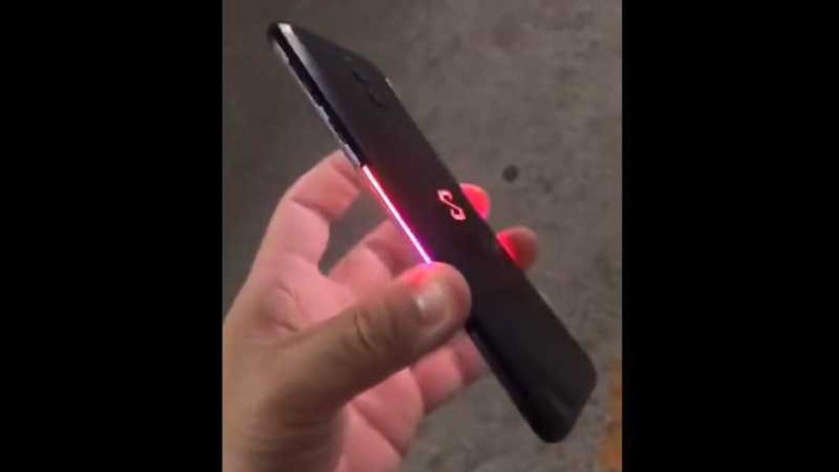 Xiaomi Black Shark 2 засвітився на відео Xiaomi Black Shark 2 засвітився на відео