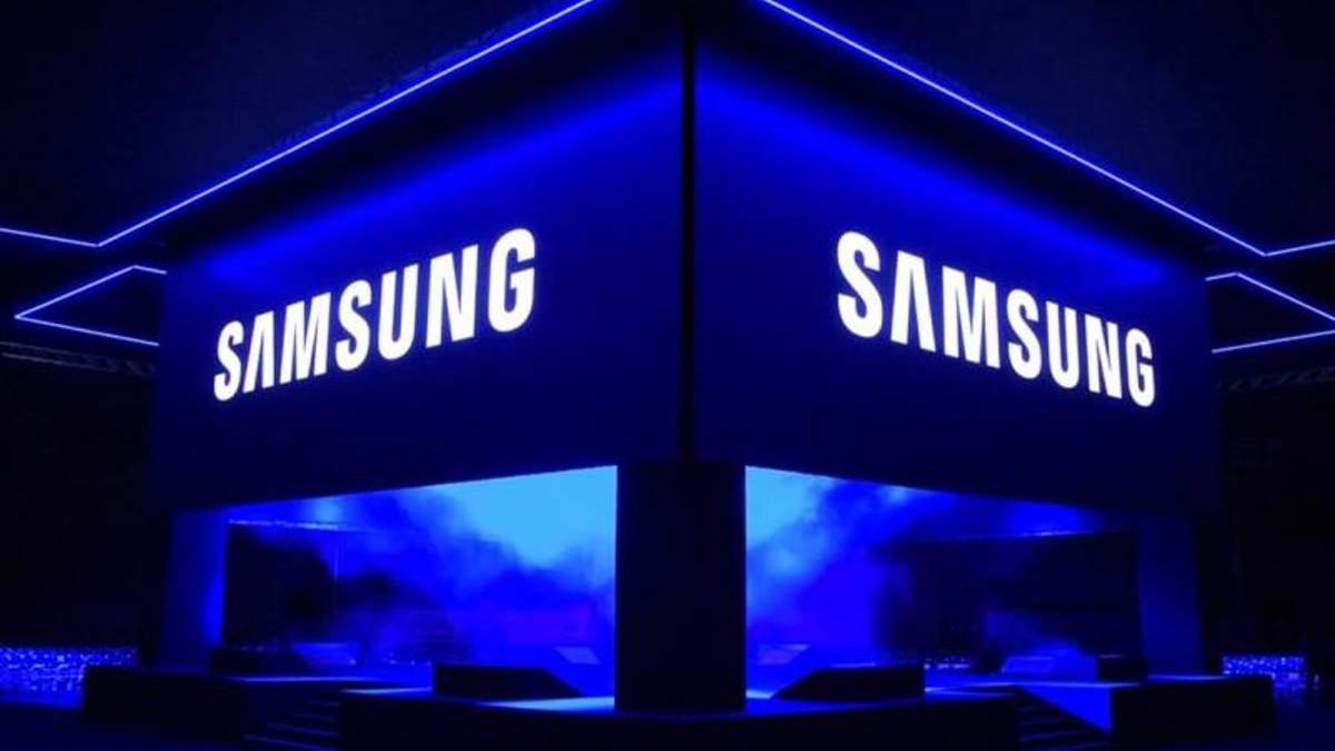 Samsung планирует отказаться от традиционных селфи-камер Samsung планирует отказаться от традиционных селфи-камер