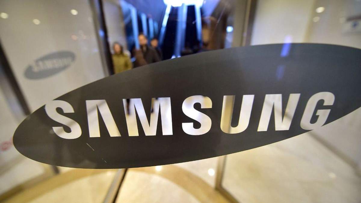 Samsung представит свой первый игровой смартфон Samsung представит свой первый игровой смартфон