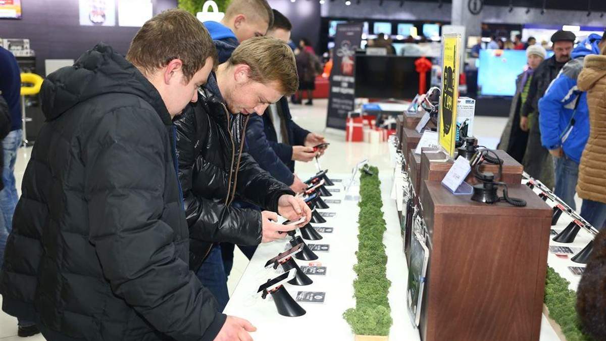 Скільки українці витрачають на купівлю ґаджетів у розтермінування Скільки українці витрачають на купівлю ґаджетів у розтермінування
