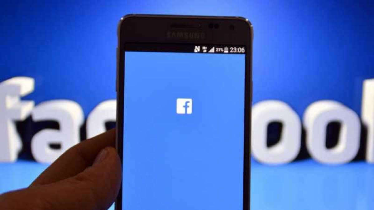 Працівники Facebook переходять на Android-смартфони Працівники Facebook переходять на Android-смартфони