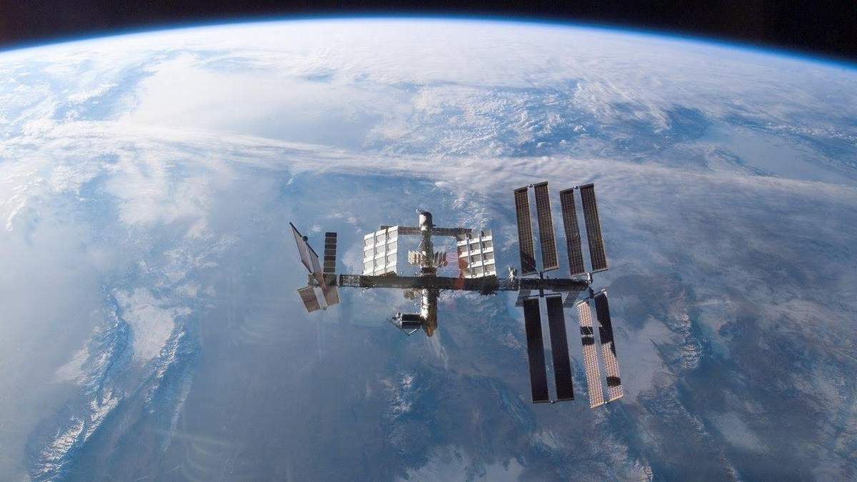 На МКС знайшли архівні дискети На МКС знайшли архівні дискети