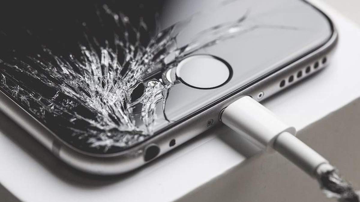 Найпоширеніші причини несправності смартфонів Найпоширеніші причини несправності смартфонів