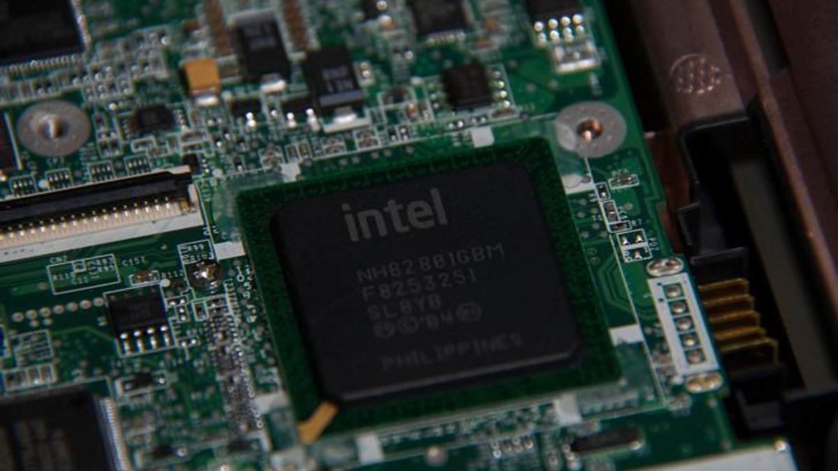 Intel работает над новым чипсетом B365 Intel работает над новым чипсетом B365