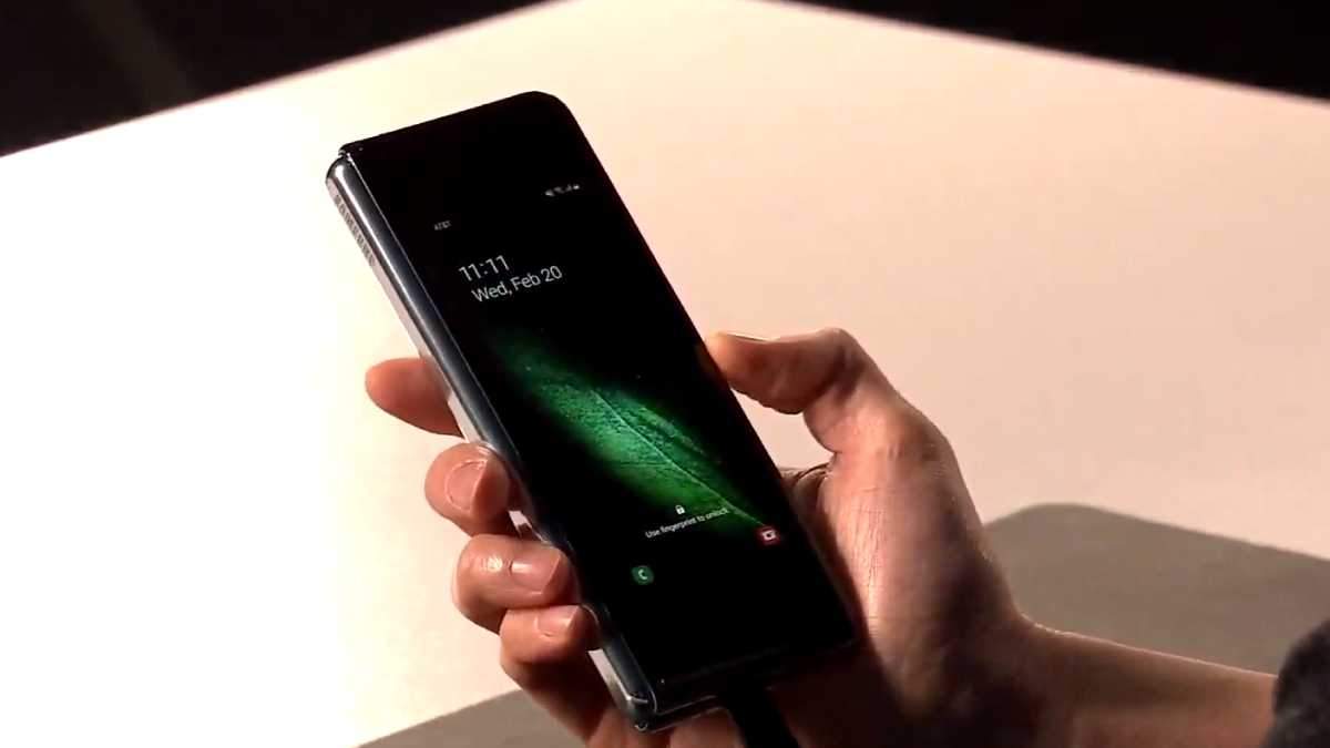 Гнучкий смартфон Samsung Galaxy Fold - ціна, огляд, характеристики Гнучкий смартфон Samsung Galaxy Fold - ціна, огляд, характеристики