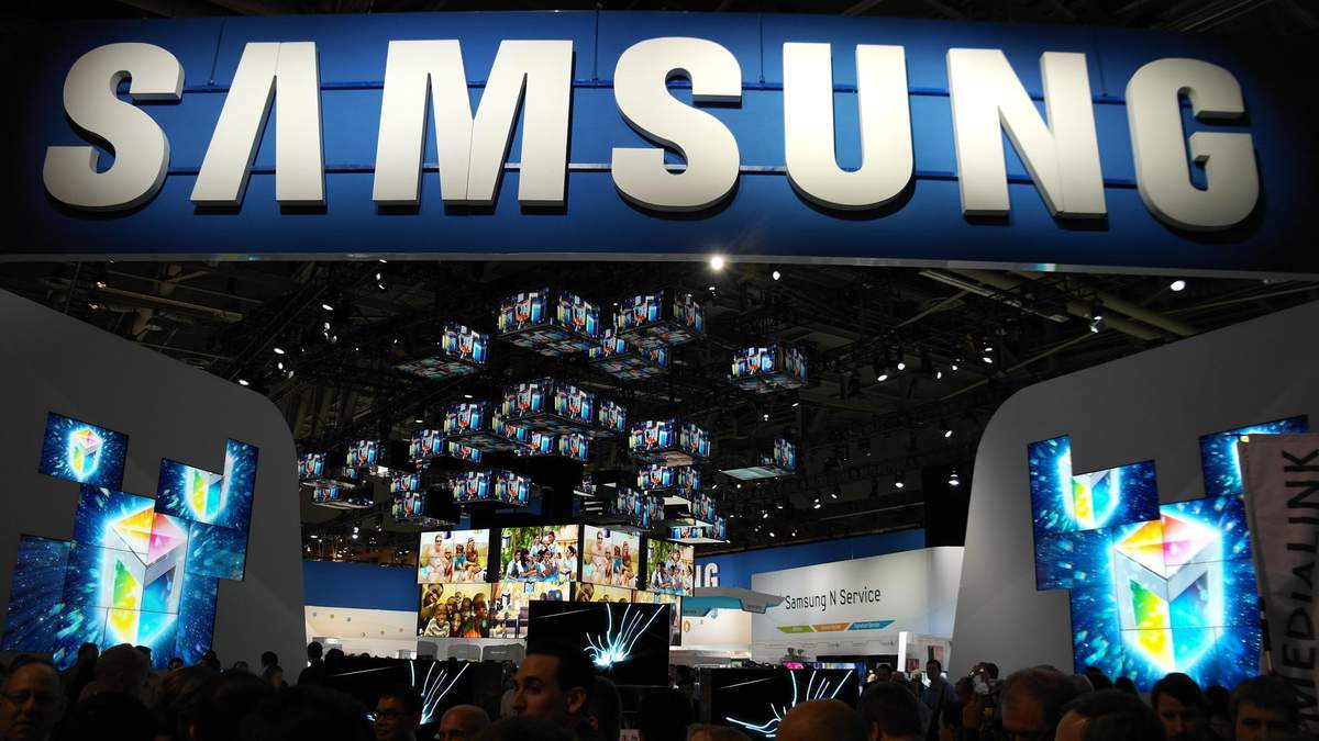 Samsung работает над созданием A90 Samsung работает над созданием A90