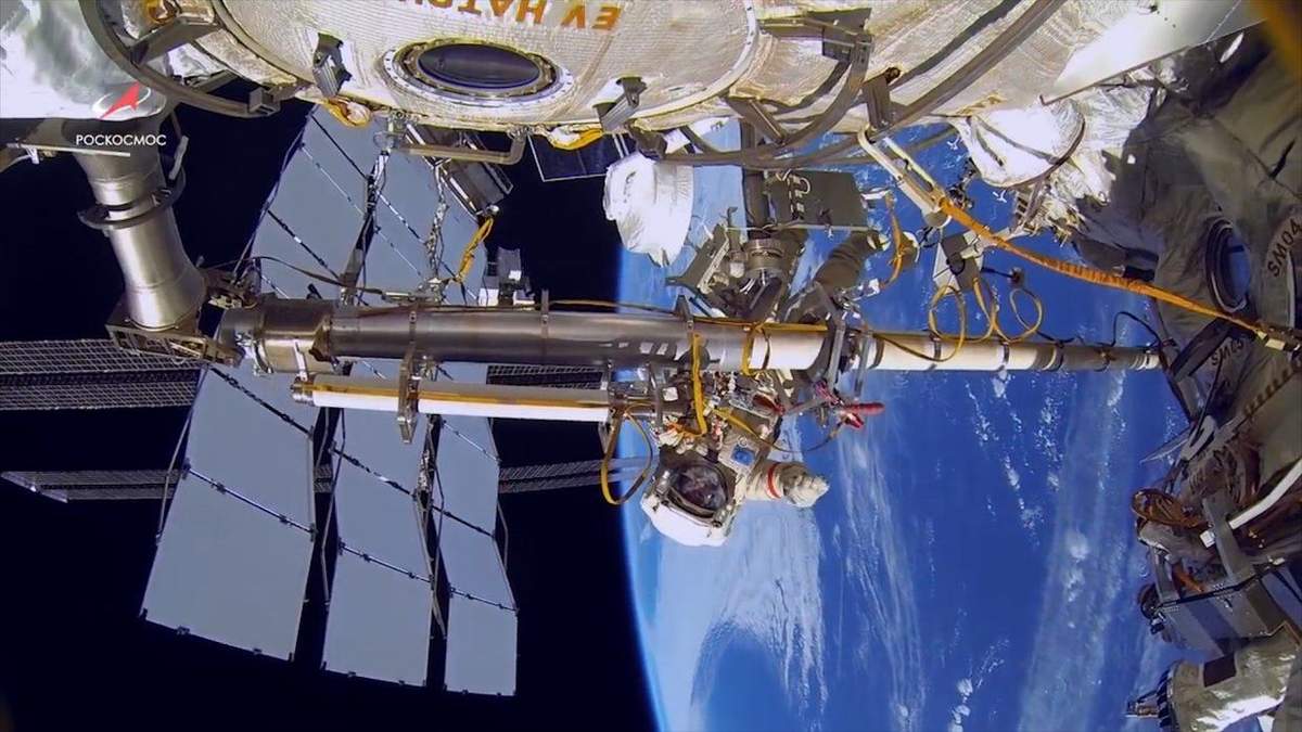 На МКС обнаружили опасные бактерии На МКС обнаружили опасные бактерии