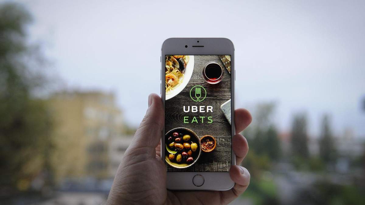 Uber будет доставлять еду на дронах Uber будет доставлять еду на дронах