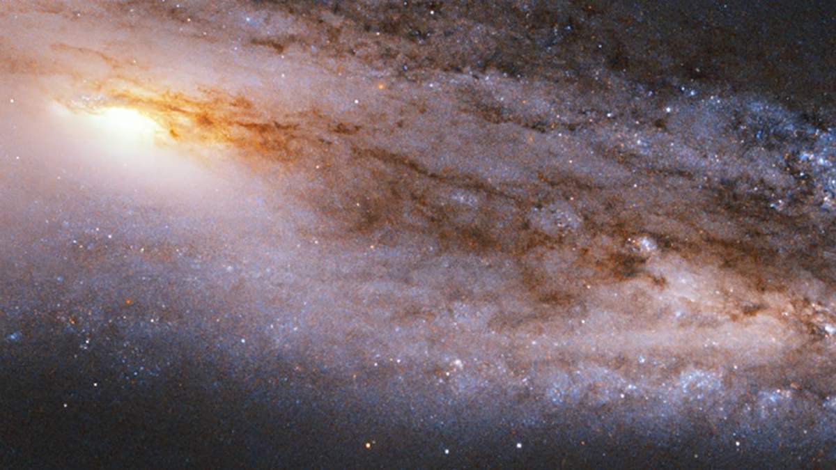 Hubble зробив нове неймовірне фото галактики Hubble зробив нове неймовірне фото галактики