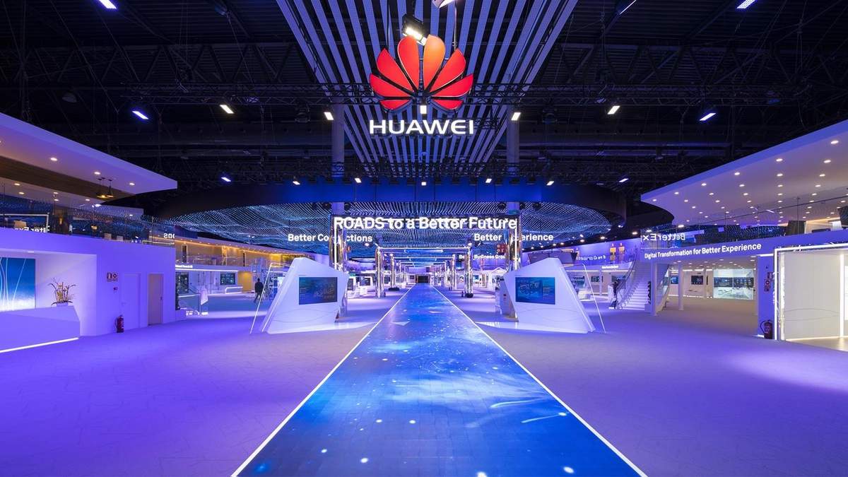 Google потеряет 800 миллионов пользователей из Huawei Google потеряет 800 миллионов пользователей из Huawei