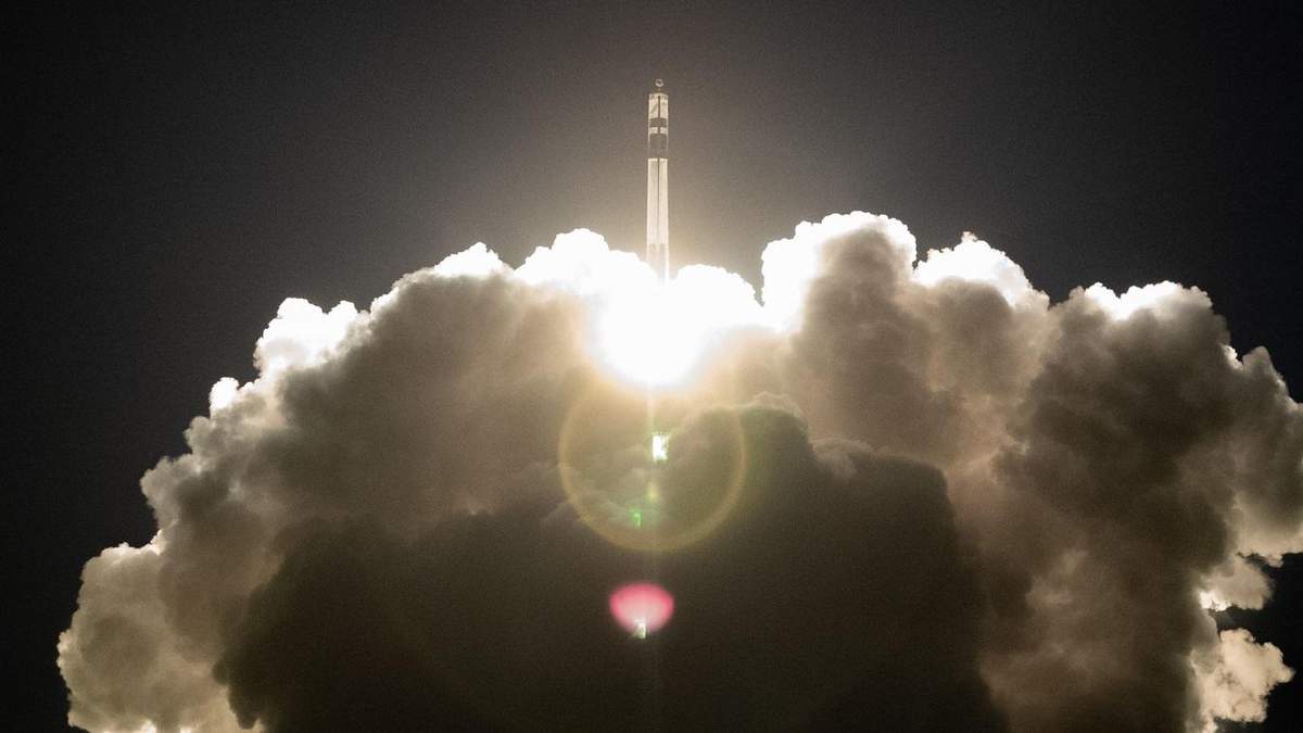 Rocket Lab успішно вивела на орбіту 7 нових супутників Rocket Lab успішно вивела на орбіту 7 нових супутників