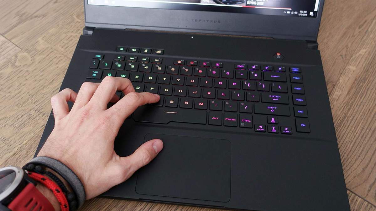 ASUS ROG Zephyrus S GX502: цена в Украине ASUS ROG Zephyrus S GX502: цена в Украине