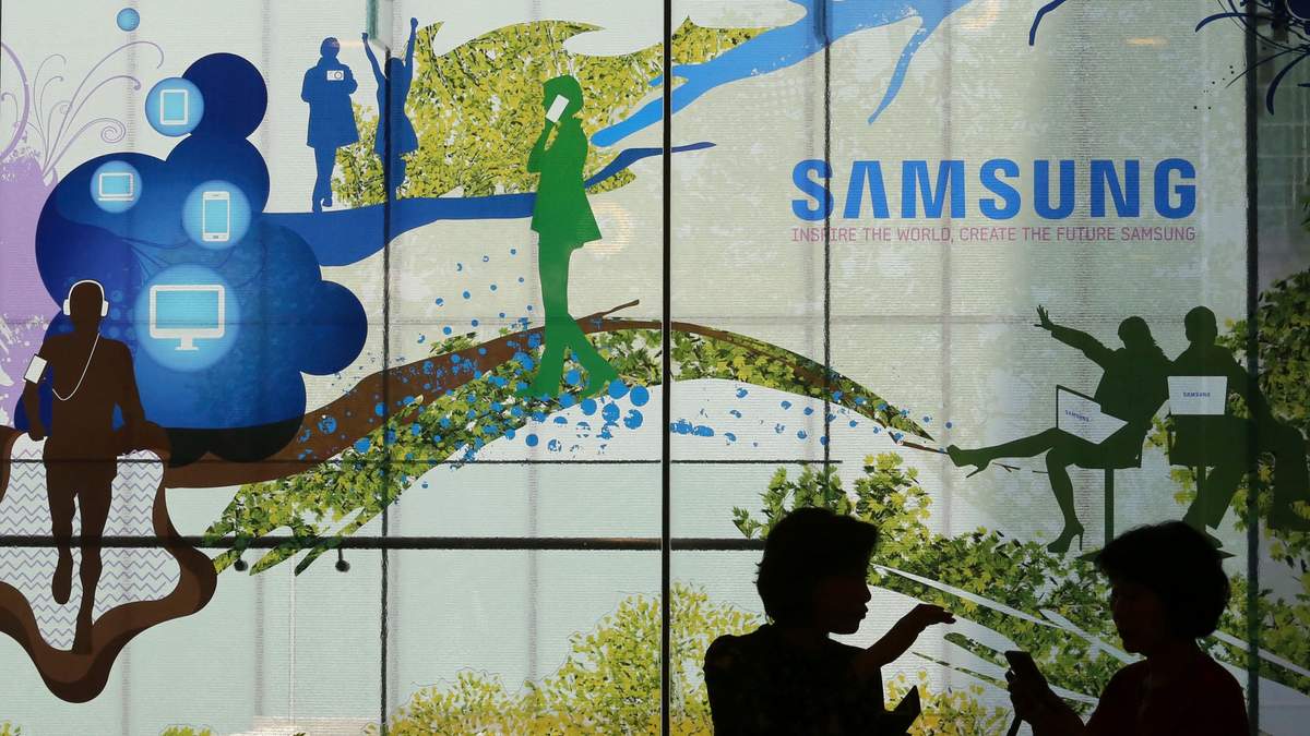 Глава Samsung лично отправился в Японию Глава Samsung лично отправился в Японию