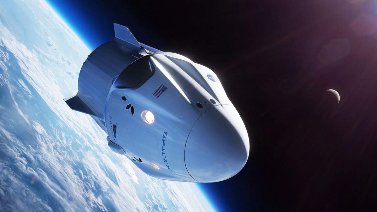 Космічний корабель SpaceX Crew Dragon Космічний корабель SpaceX Crew Dragon