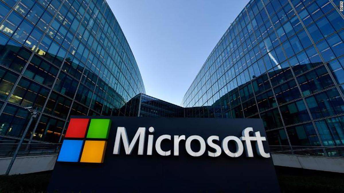 Украинец обокрал Microsoft на 10 миллионов долларов Украинец обокрал Microsoft на 10 миллионов долларов