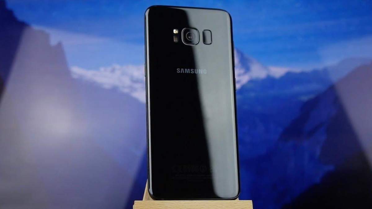 Смартфон Samsung Galaxy S8 Смартфон Samsung Galaxy S8