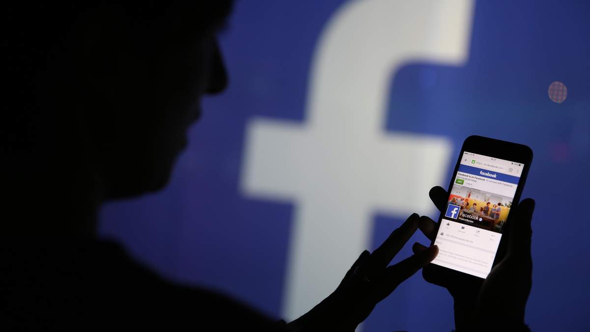 Facebook тоже хочет отказаться от лайков Facebook тоже хочет отказаться от лайков