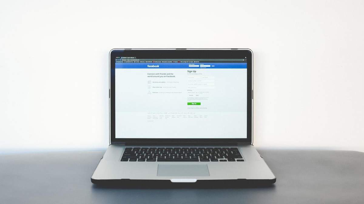 Сбой в Facebook Сбой в Facebook
