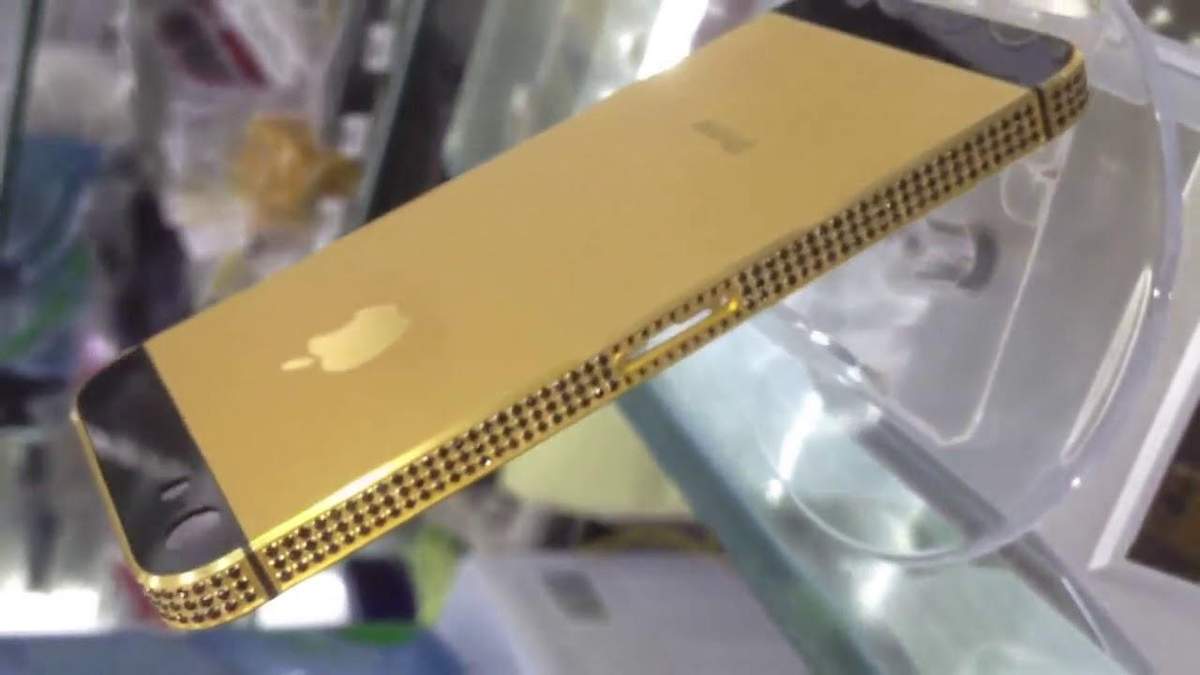Самый дорогой смартфон мира – iPhone 5 "black diamond" Самый дорогой смартфон мира – iPhone 5 "black diamond"