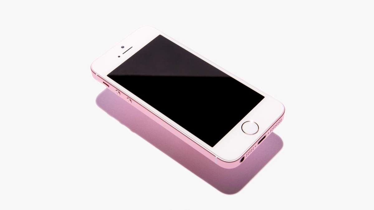 Бюджетний iPhone SE Бюджетний iPhone SE