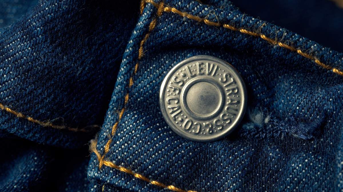 Levi's та Google представили нову "розумну" куртку Levi's та Google представили нову "розумну" куртку