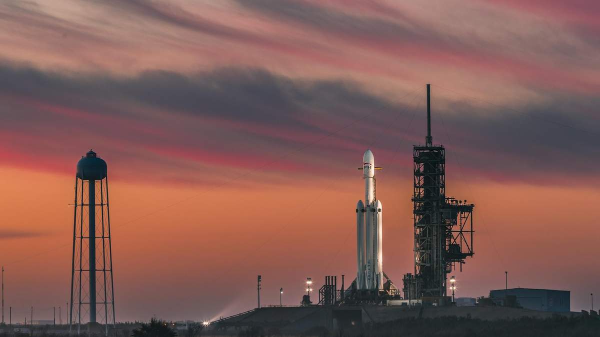 SpaceX планирует установить новый рекорд в космической отрасли SpaceX планирует установить новый рекорд в космической отрасли