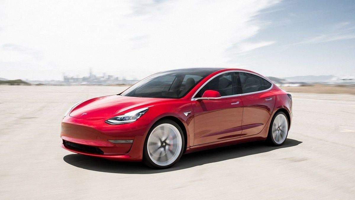 Игры можно поиграть в том числе и на Tesla Model 3 Игры можно поиграть в том числе и на Tesla Model 3