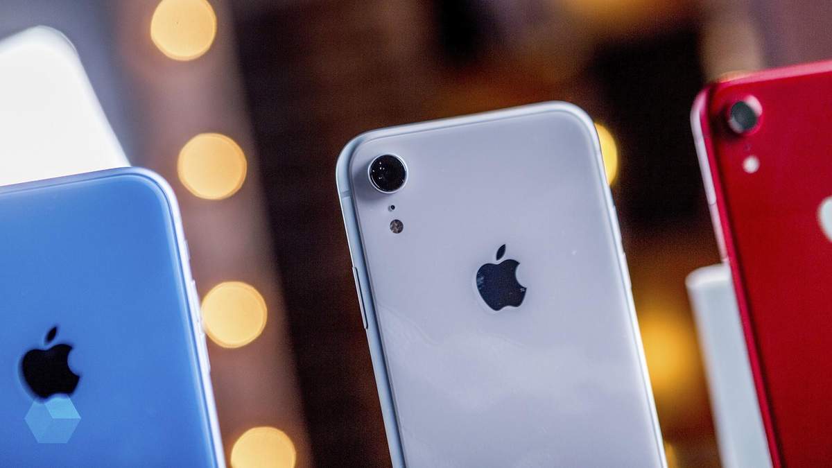 Производство iPhone Xr приостановили Производство iPhone Xr приостановили