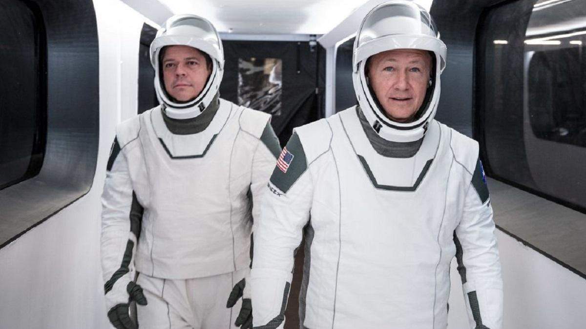 NASA и SpaceX раскрыли детали пилотируемого полета Crew Dragon NASA и SpaceX раскрыли детали пилотируемого полета Crew Dragon