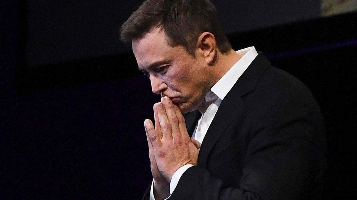 У Ілона Маска конфлікт з місцевою владою Аламеди У Ілона Маска конфлікт з місцевою владою Аламеди