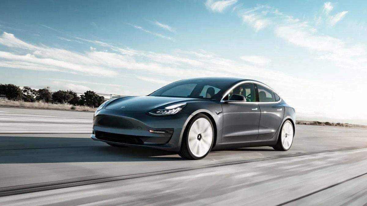 Tesla подешевеет: представят вечный аккумулятор Tesla подешевеет: представят вечный аккумулятор