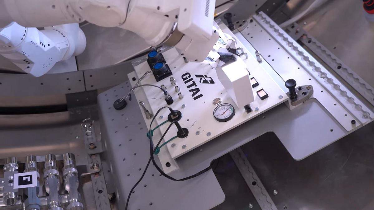 Роборука GITAI S1 Роборука GITAI S1