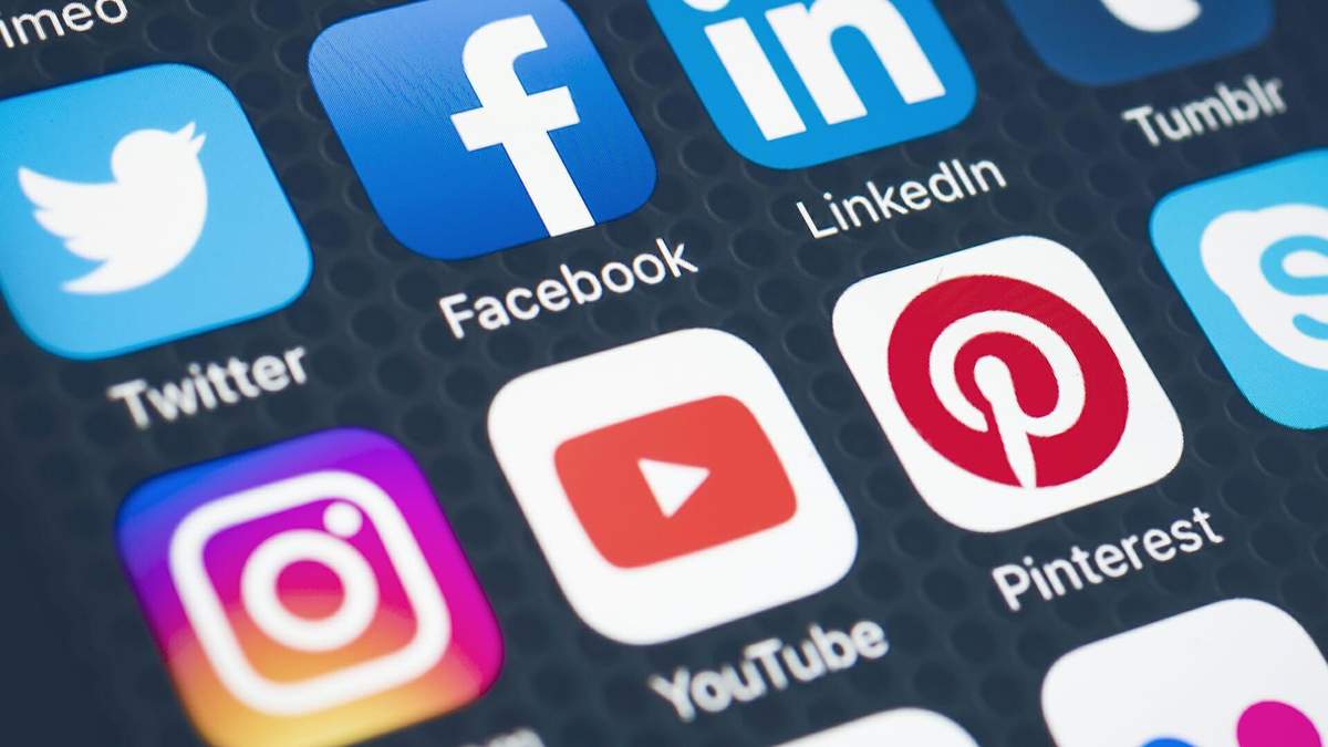 Компанию Facebook обвиняют в шпионаже Компанию Facebook обвиняют в шпионаже